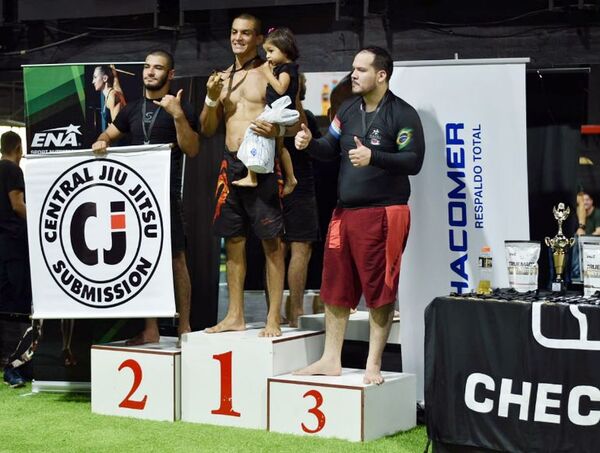Medio centenar de atletas en el Circuito Nacional de No-Gi - Polideportivo - ABC Color