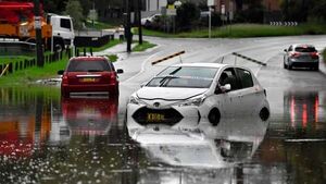 Australia: al menos 21 muertos y 80.000 personas evacuadas por las inundaciones en Nueva Gales del Sur - .::Agencia IP::.