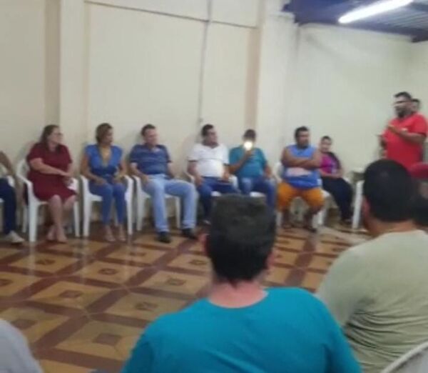 Concejales municipales mantuvieron una reunión con carniceros - Radio Imperio