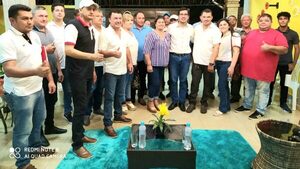 PRIMER ENCUENTRO DE LANDY TORRES CON DIRIGENTES COLORADOS EN CDE