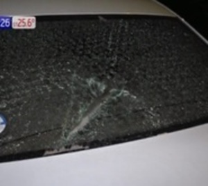 Borracho y perjudicial, rompió parabrisas de 4 automóviles  - Paraguay.com
