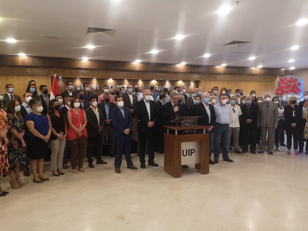 Industriales exigen firmeza y resultados frente al contrabando | OnLivePy