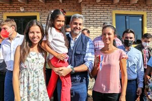 Entregan viviendas en Pirayú y con ello, Paraguarí suma cerca de 500 familias beneficiadas - .::Agencia IP::.
