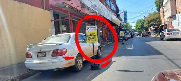 Cero control a los estacionamientos reservados es oportunidad para coima » San Lorenzo PY