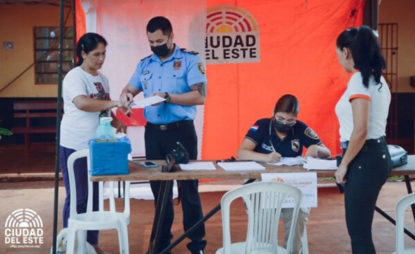 Municipalidad ofreció varios servicios básicos por Día de la Mujer