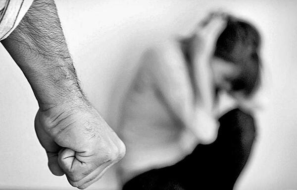 Clínicas: consultorio de Psicología atiende números casos de violencia contra la mujer