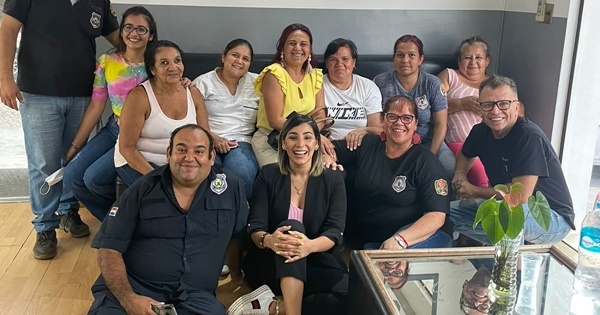 Jessica Servín celebró el Día Internacional de la Mujer en el hogar “Nueva Oportunidad”