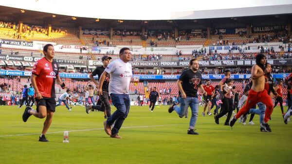 El Querétaro jugará un año a puerta cerrada por incidentes en su estadio