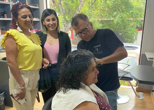 Crónica / Pusieron ndirindindin a mujeres del Buen Pastor en su día