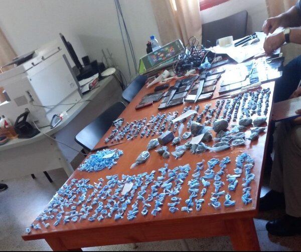 Cereso: Celulares, armas blancas y drogas fueron incautados durante una requisa en el pabellón de miembros del PCC