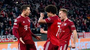 El Bayern Múnich humilla al Salzburgo y avanza a cuartos