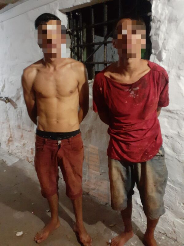 Vecinos reducen a golpes a maleantes tras asaltar a un delivery en Ciudad del Este - ABC en el Este - ABC Color