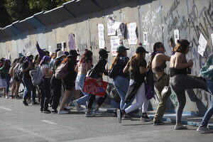 La indignación de las mujeres se apodera de las calles de México - MarketData