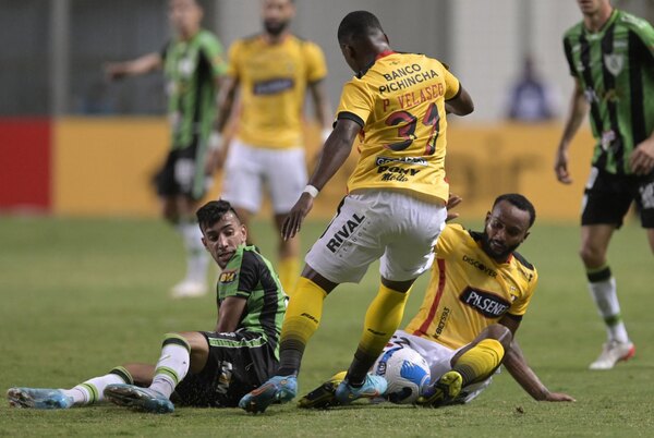 América Mineiro y Barcelona dejan abierta una serie que se definirá en Guayaquil