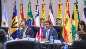 Ministro celebró los ingresos de El Salvador y República Dominicana a CAF - .::Agencia IP::.