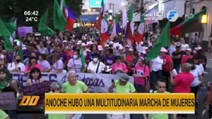 Mujeres exigen justicia, igualdad y fin de violencia en multitudinaria marcha