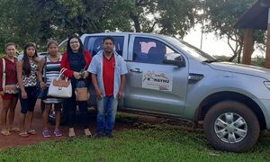 Trasladan a gestantes de la comunidad indígena Acaraymi, hasta Hospital Distrital para estudios laboratoriales y ecografía