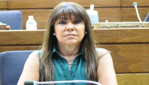 Nazario Rojas plantea la pérdida de investidura de Celeste Amarilla | Lambaré Informativo