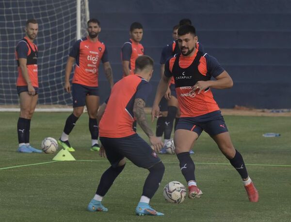 Juan Patiño no llegaría para el superclásico - Cerro Porteño - ABC Color
