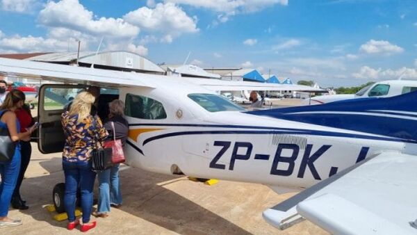 Funcionario del TSJE se desliga de avioneta requisada a presuntos narcos