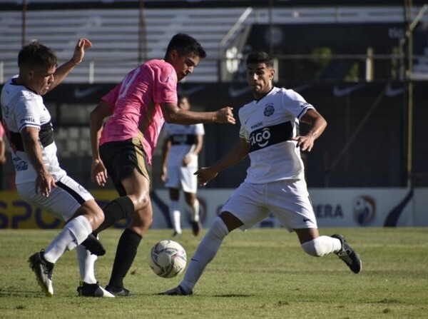 Cinco victorias y un empate en la quinta fecha - APF