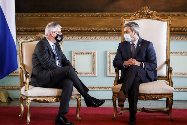 Paraguay recibe cartas credenciales del embajador de EE.UU. - El Independiente