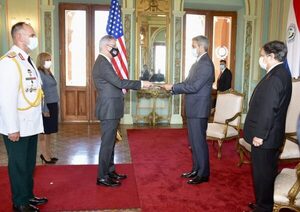 Nuevo embajador de Estados Unidos presentó sus cartas credenciales al presidente Abdo Benítez
