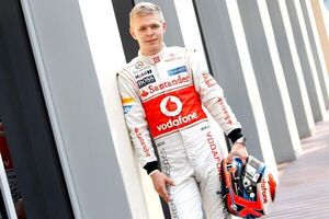 Magnussen regresa a la escudería Haas en lugar del excluido Mazepin - Automovilismo - ABC Color
