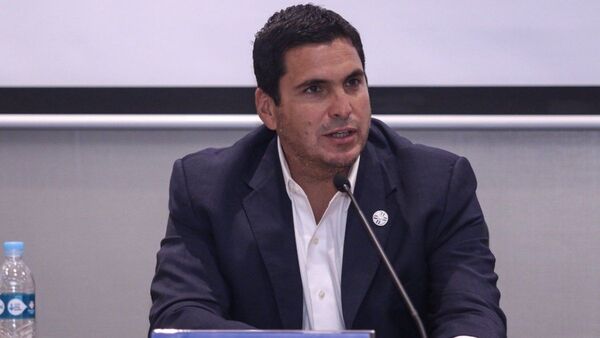 Robert Harrison no renunciará a la APF