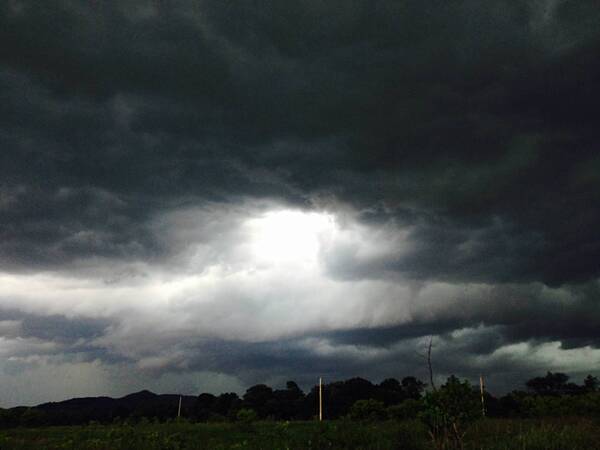 Crónica / Alerta meteorológica jeýma y luego se viene una tormenta de la san pistola