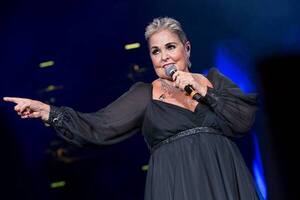 Diario HOY | Los Latin AMA's honrarán a la mexicana Lupita D'Alessio con el Premio Leyenda