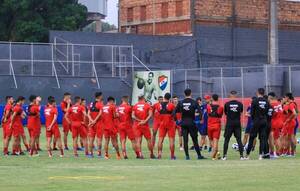 Crónica / Tricolores y gua´í debutan mañana en la Copa