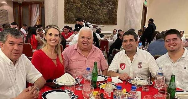 La Nación / Presidente del Incoop, en proselitismo con Ozorio