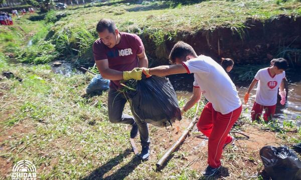 Municipalidad de CDE realiza mingaambiental con apoyo de estudiantes – Diario TNPRESS