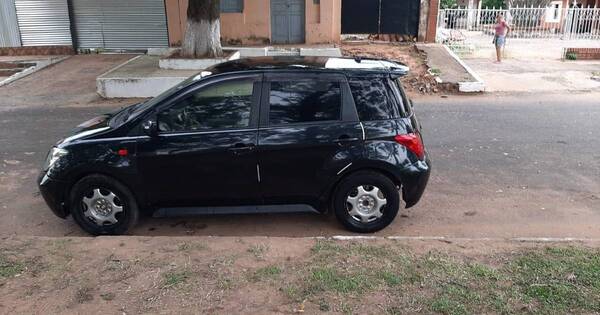 La Nación / Roban un auto en San Lorenzo y el propietario pide ayuda a la ciudadanía