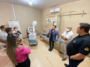 Hospital de Hernandarias recibe equipo de Rayos X - La Clave