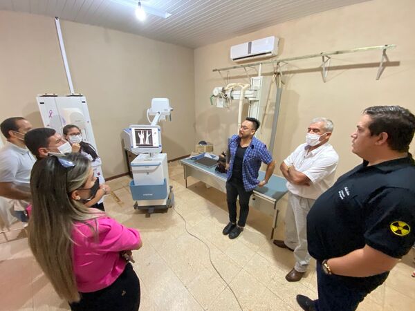Hospital de Hernandarias recibe equipo de Rayos X - La Clave