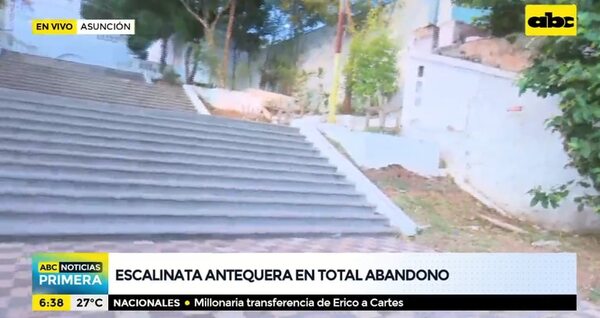 Descuidada escalinata de Antequera: piden mayor seguridad en la zona - Nacionales - ABC Color