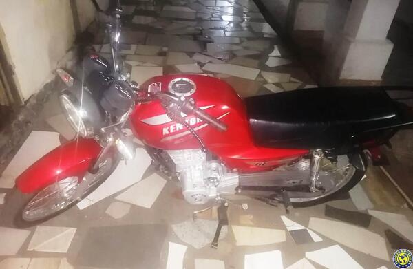 Recuperan una moto robada •