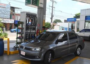 Para frenar la suba del combustible, Buzarquis plantea redireccionar impuestos hacia otros productos - Nacionales - ABC Color