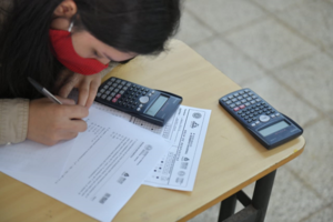 Publican lista de calculadoras permitidas para examen de Becas Itaipu de este sábado - .::Agencia IP::.