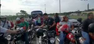 Crónica / Conductores independientes piden socorro al Gobierno