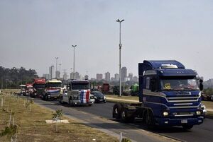 Retención del IVA a camioneros se reduce al 30% - Nacionales - ABC Color