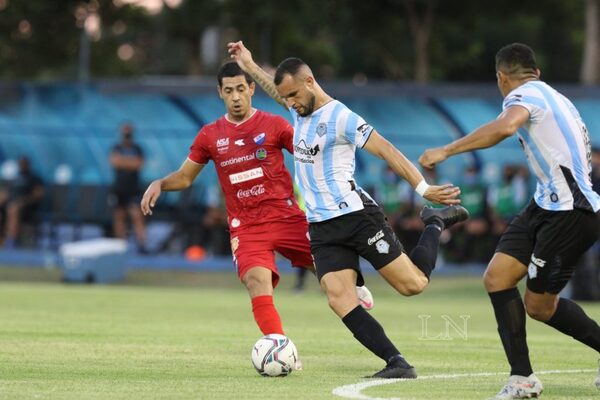Otro duelo de paraguayos en la Sudamericana