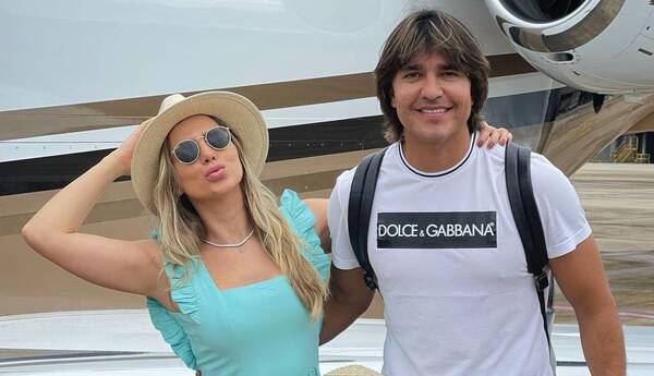 Crónica / [VIDEO] Doña de Martins apagó su primera velita en Paraguay