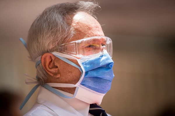 La crisis hospitalaria empaña el Día del Médico en Venezuela, dice la federación - MarketData