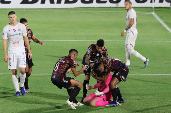 Guaireña tumba a Nacional y logra su histórico primer triunfo en Copa