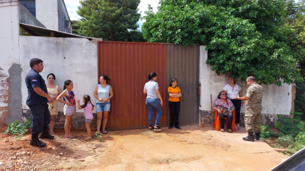 Mujer de 65 años quedó en la calle, tras ser echada por quien era su inquilino