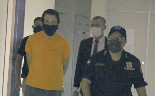 Cirujano plástico irá a juicio oral y público por homicidio - Radio Imperio