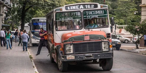 Buses "chatarra" de Asunción aumentan G. 500 el precio del pasaje - Megacadena — Últimas Noticias de Paraguay